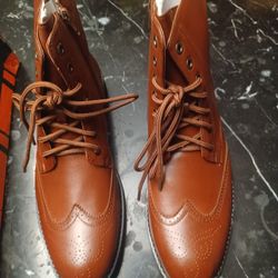 ALDO Deli Brown Ankle Boots – Size 8 