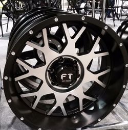 20" off-road wheels brand new wit mud terrain tires