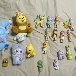 Trinkets- Sonny Angels, Smiski Sanrio, Stitch Minis, Pooh Miniso Disney, Yooki Doll, Gudetama 