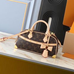 A Louis Vuitton women's classic bag