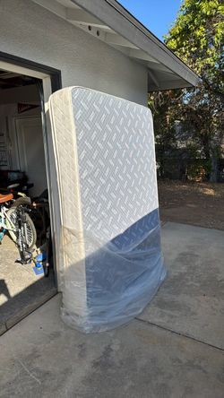 Queen mattress plus box spring