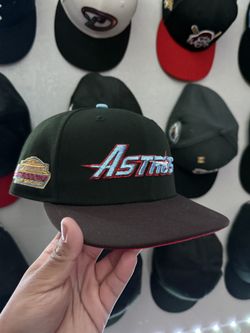 Astros Fitted Hat Size 7 1/2 From Rahnni Fitted