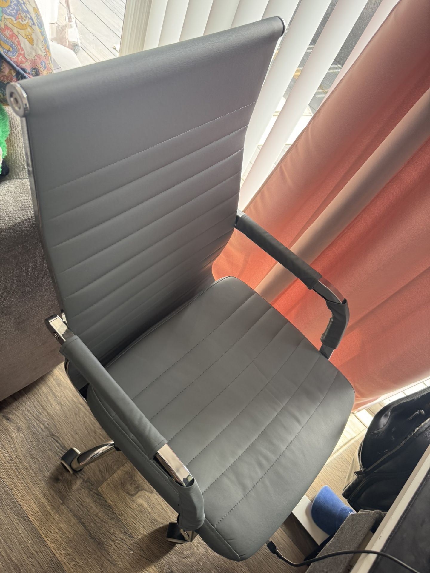 Ribbed Office Desk Mid Back Computer Chair Height Adjustable Conference Executive Task Swivel PU Leather (Grey)