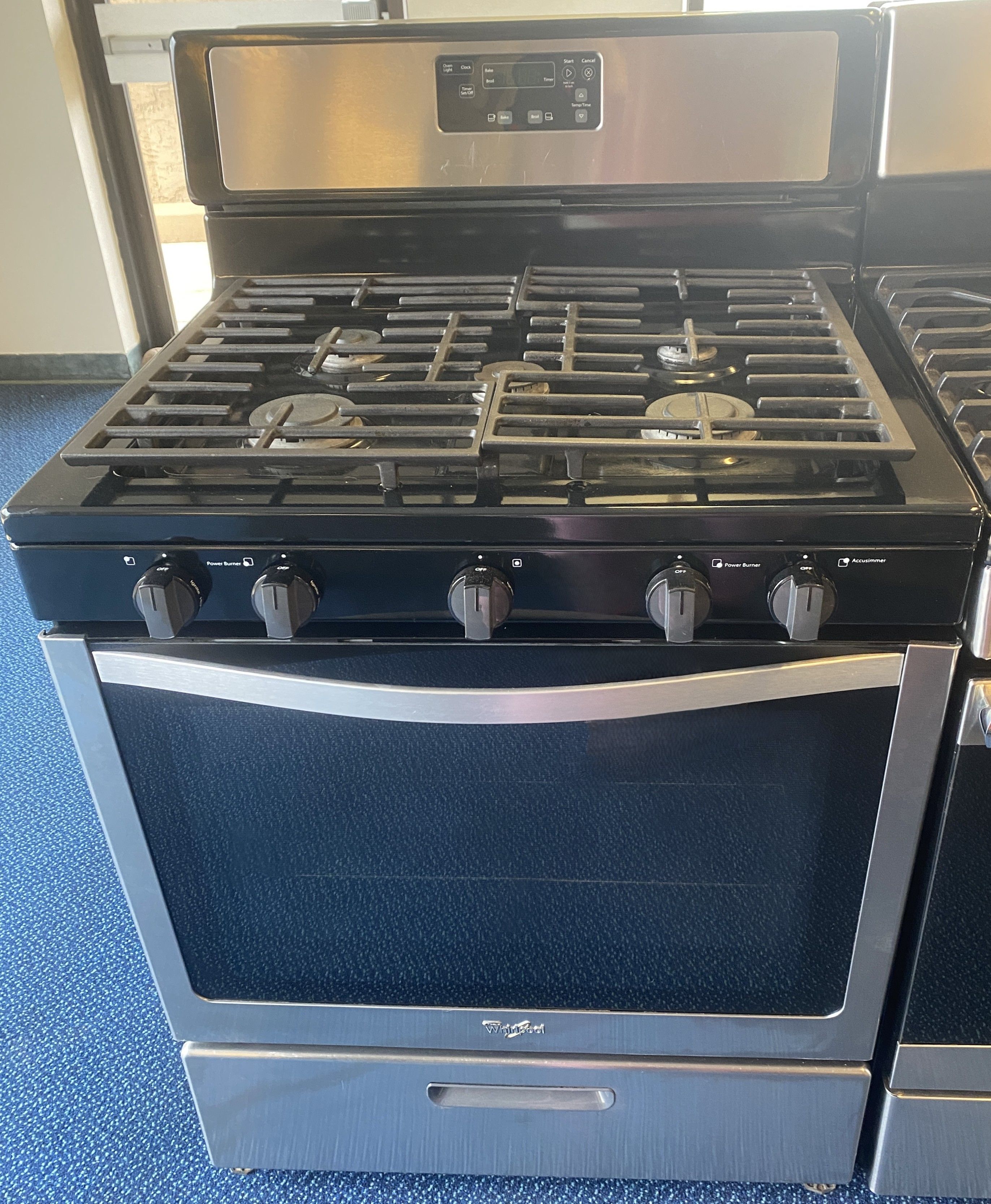 Stainless Steel Whirlpool Five Burner Gas Range (3-0059)