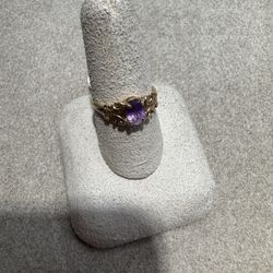 14k Birthstone Ladies Fashion Amethyst Ring 