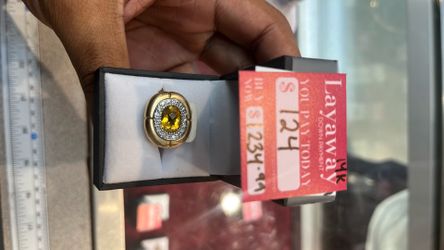 Gold diamond birthstone ring