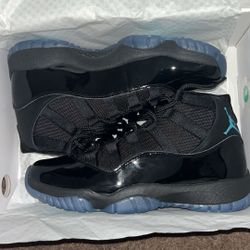 Gamma 11s 2025 Release (size 10)