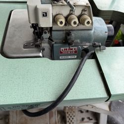 Industrial Sewing Machine 