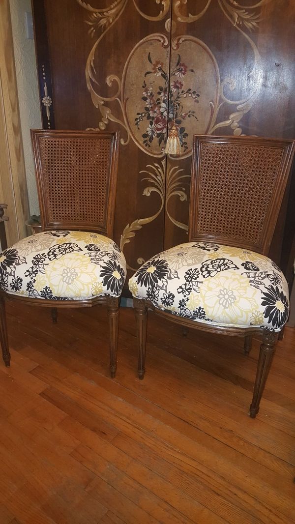 Pair Of Vintage Reupholstered Chairs For Sale In New Orleans La Offerup