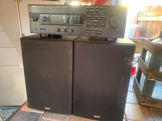 Yamaha Receiver. R-V 702  Cinema DSP
