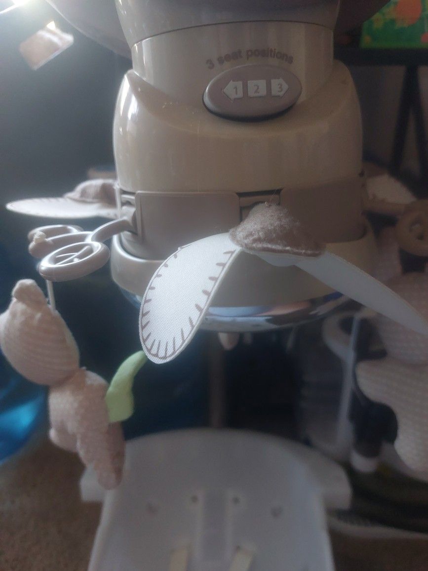 baby swing fisher price Esta Desarmado