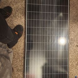 Renergy Solar Panel 400w