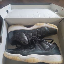 JORDAN RETRO 11 LOWS 72 10