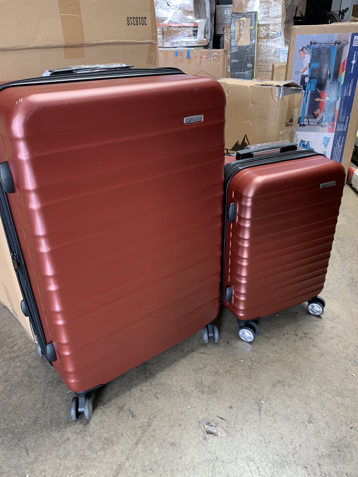 Amazon basics premium hardside 2 piece luggage