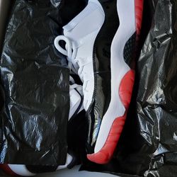 Jorand 11 Low Brand New Mens Size 10.5