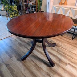 Dinning Table