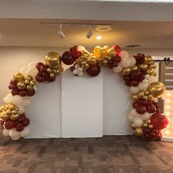 3 Arches With Balloon Garland