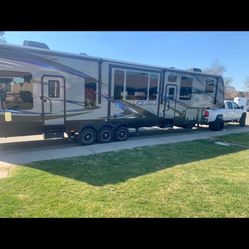 2016 Keystone Fusion 