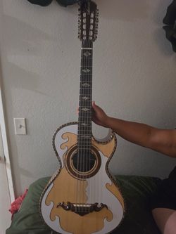 Clemus 12-String Bajo Quinto Guitar