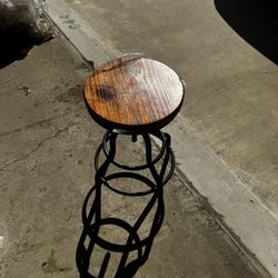 stools 