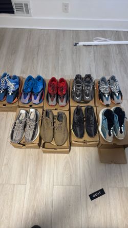 Yeezy 700s 350s