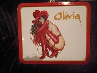Olivia lunch pail