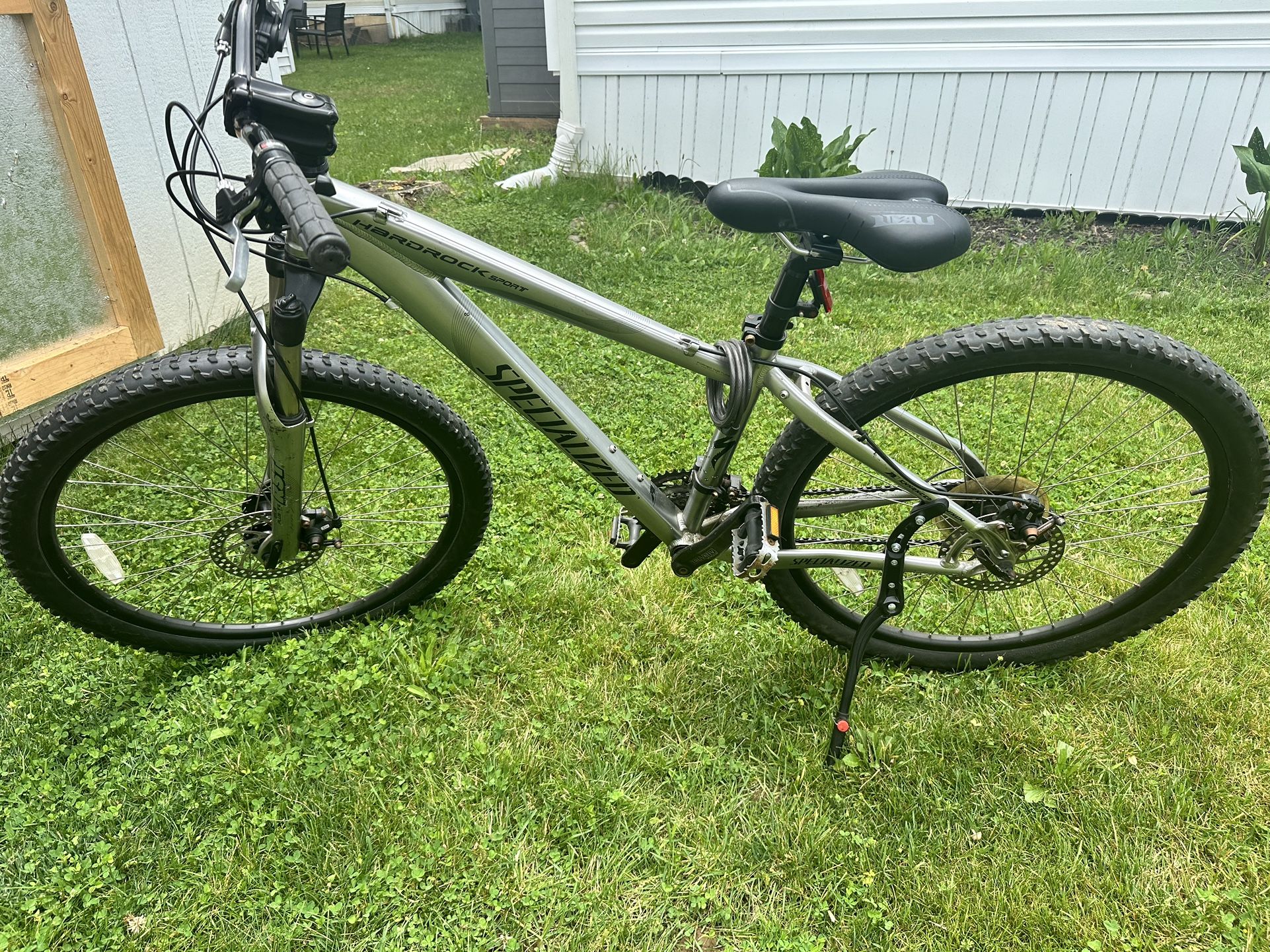 Specialized Mountain Bike