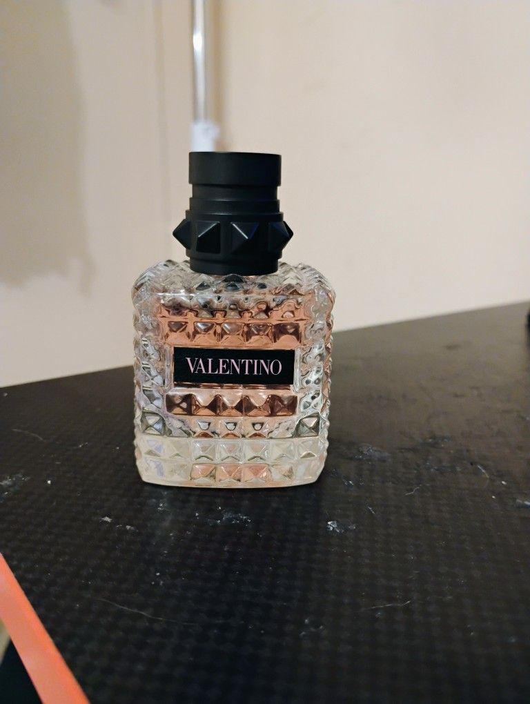 Valentino Donna Born in Roma Eau de Parfum
