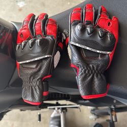 Woman’s Motorcycle Glove Medium