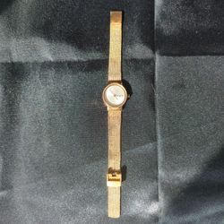 Women's Skagen Gold-Tone Mesh Band Watch - New Battery Installed