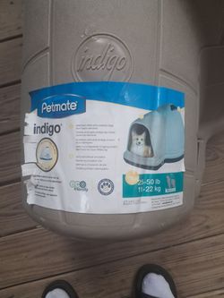 Petmate Indigo Dog House 25-50 lb