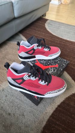 Jordan Spizike low in red and black