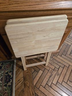 Wooden, Clapsable TV tables
