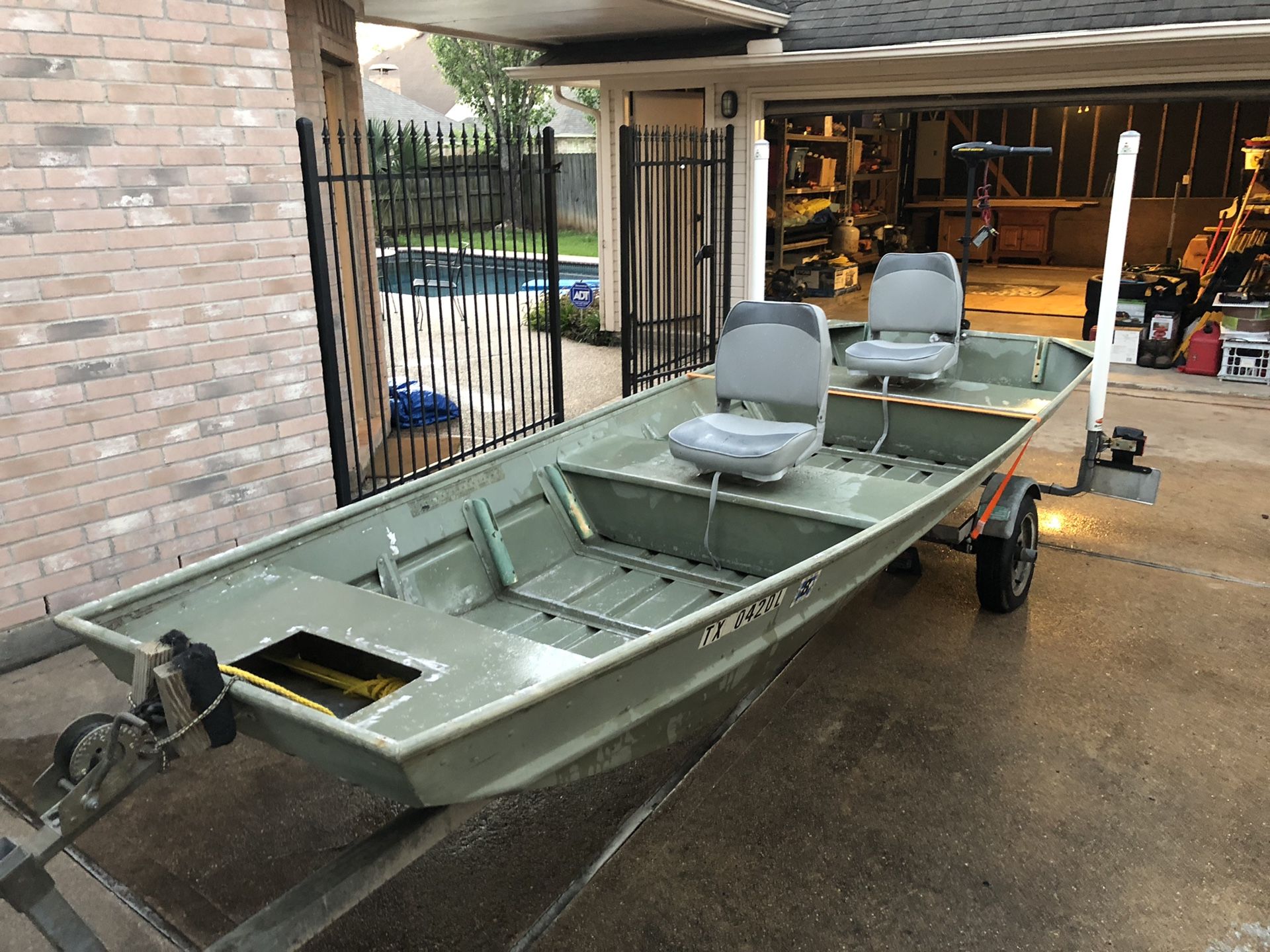 14 X32 Aluminum Jon Boat Have Additional Equipment That Will Be Sold   533d2be6376f47b48c28d67b0fb67e5c 