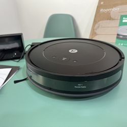 Roomba Essential 2 Mop + Vacuum