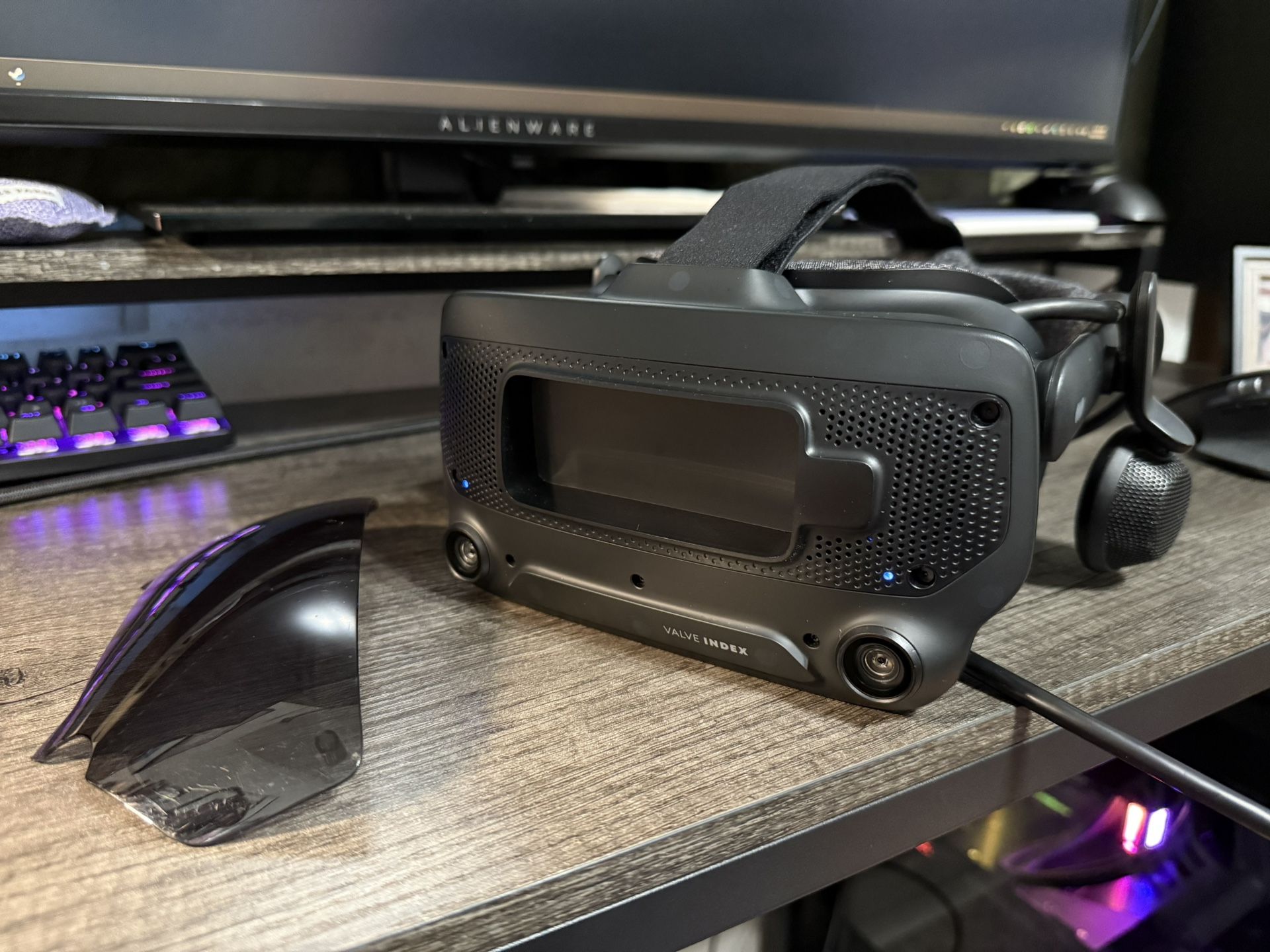 Valve Index (Headset and Cables Only)