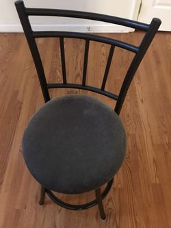 Island table chair