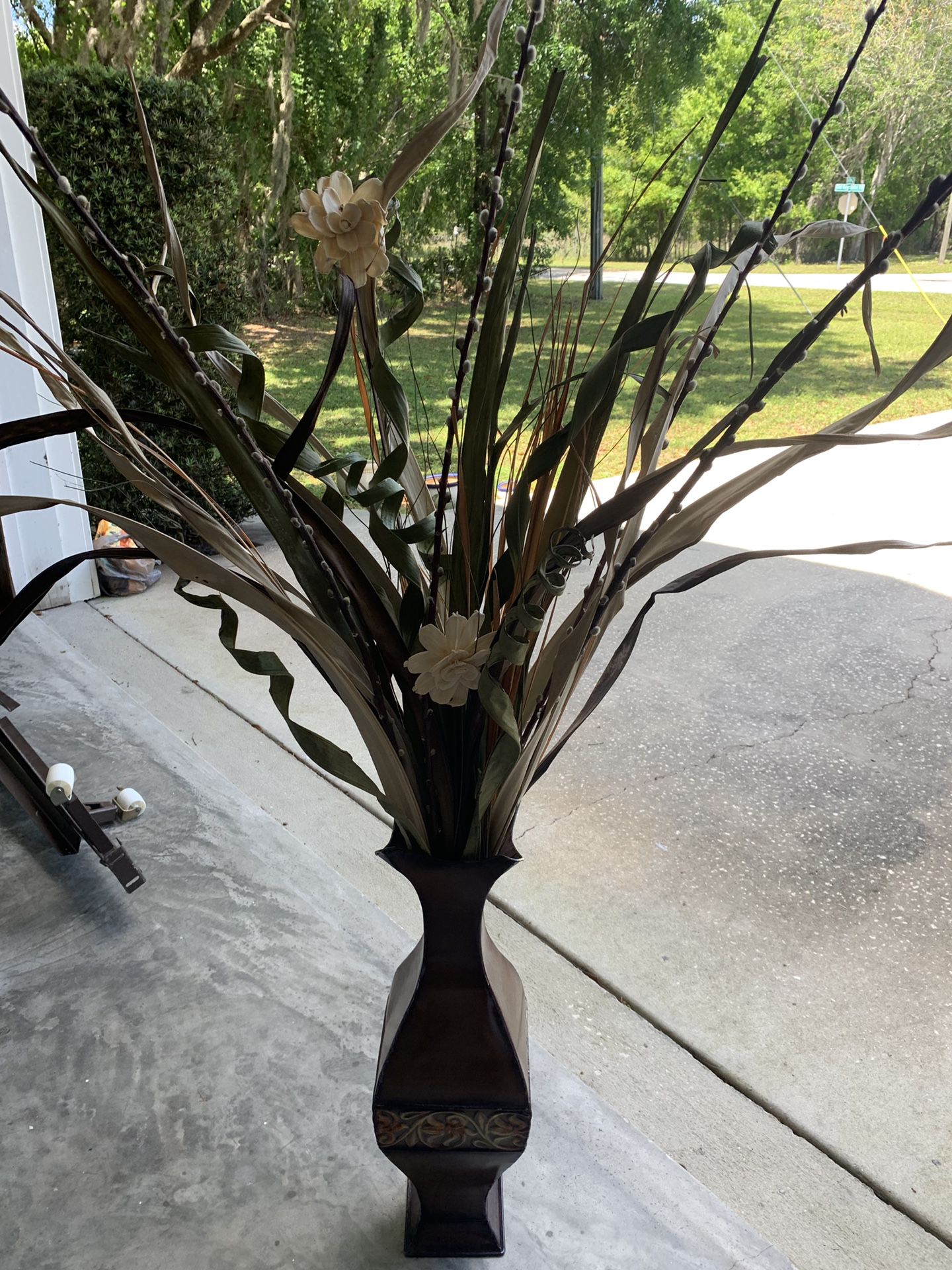 Home decor - large vase w/fake plants