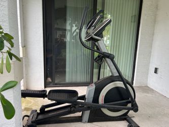 Exercise Machine Cost Me $1100 We Need To Move Selling It For $250 Good Condition Hardly Use No Problems