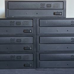 7 Internal DVD R/RW & CD-R/RW Drive