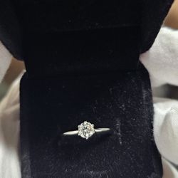 VVS1 Moissanite .5 Carats Engagment Ring
