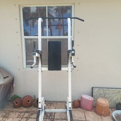 Hey , duty , pull up , dip and push ups Bar 