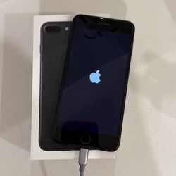 iPhone 7 Plus, 32GB (Repair Needs) with an Original Box, OBO