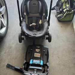 Baby car seat and stroller with base