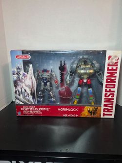Transformers Age of Extinction Silver Knight Optimus Prime & Grimlock New