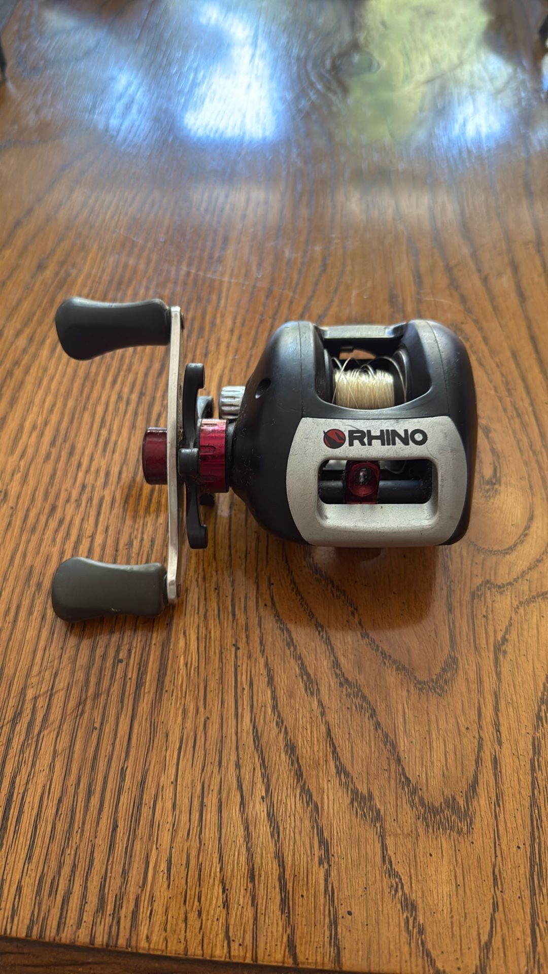 Rhino RBC200 baitcasting fishing reel