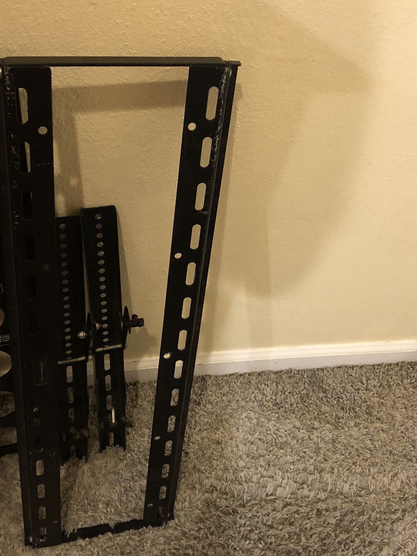 TV wall mount