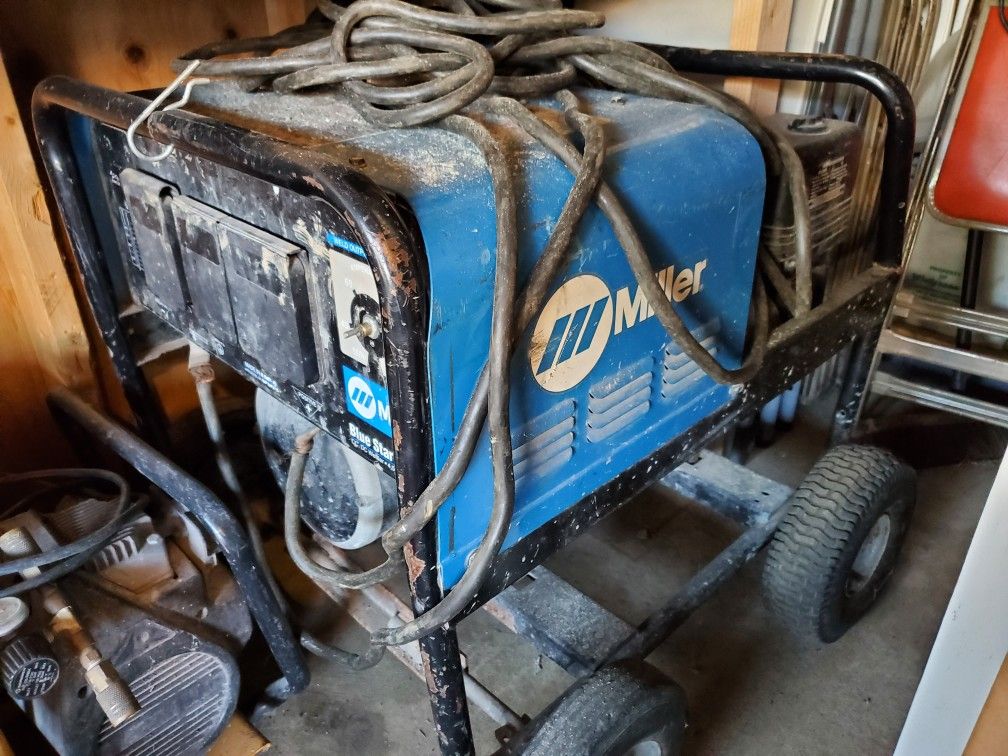 MILLER WELDER,BLUE STAR 145 for Sale in Chicago, IL OfferUp