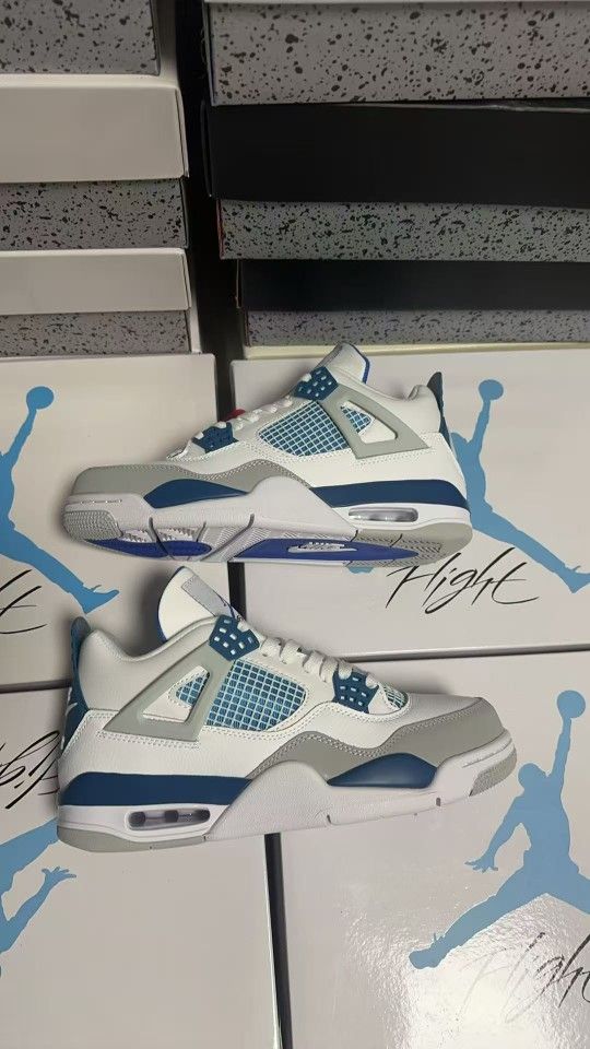 Air Jordan 4