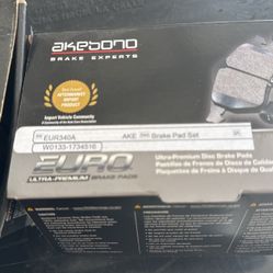 Ceramic Brake Pads For Volkswagen and Audi 